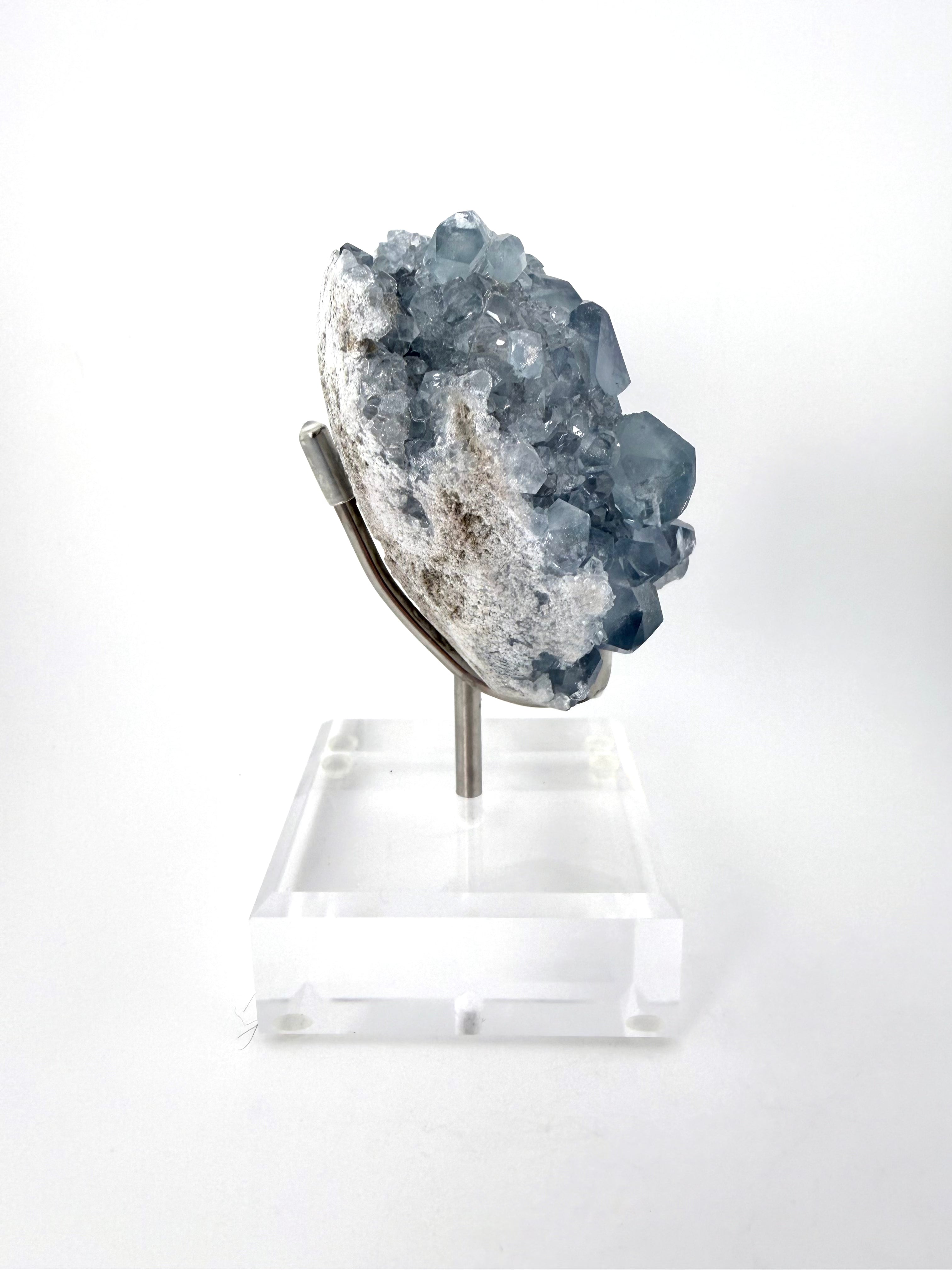 Celestite Cluster