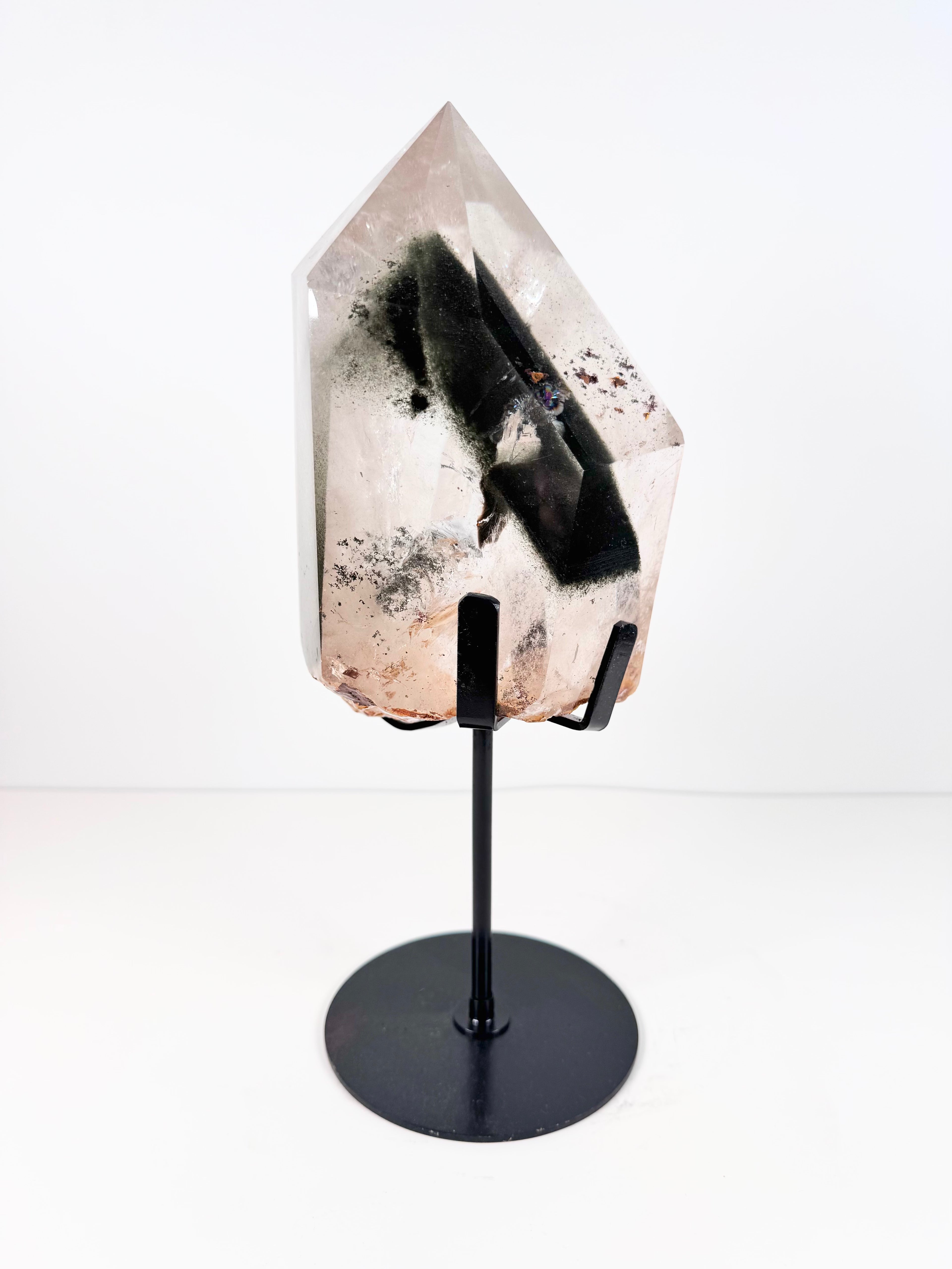 3kg Phantom Garden Quartz on Custom Stand