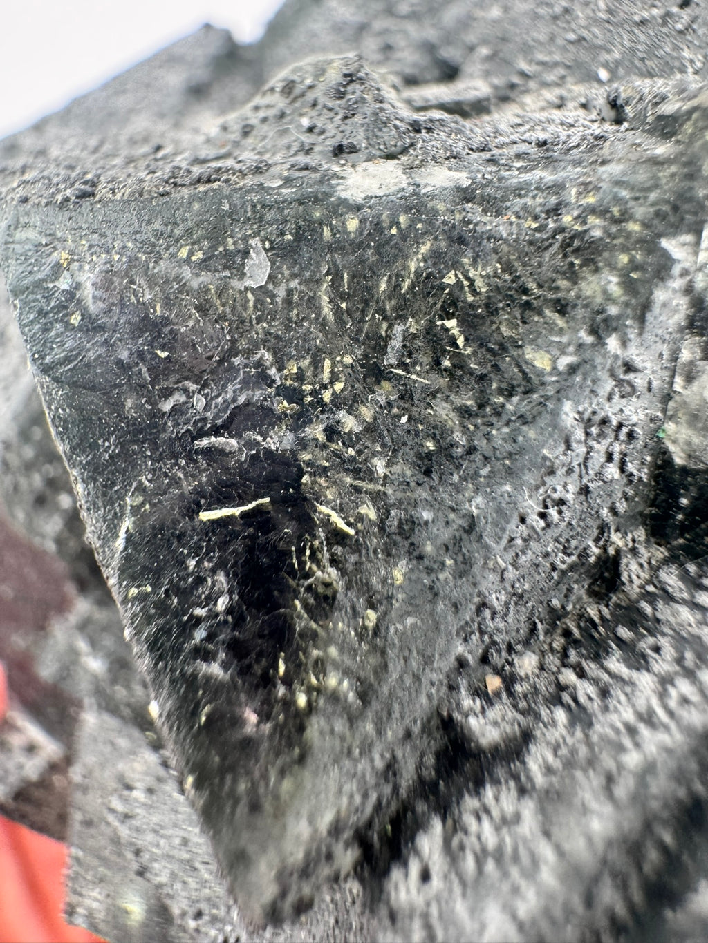 Black Fluorite with Pyrite and Goethite Inclusions from Inner Mongolia