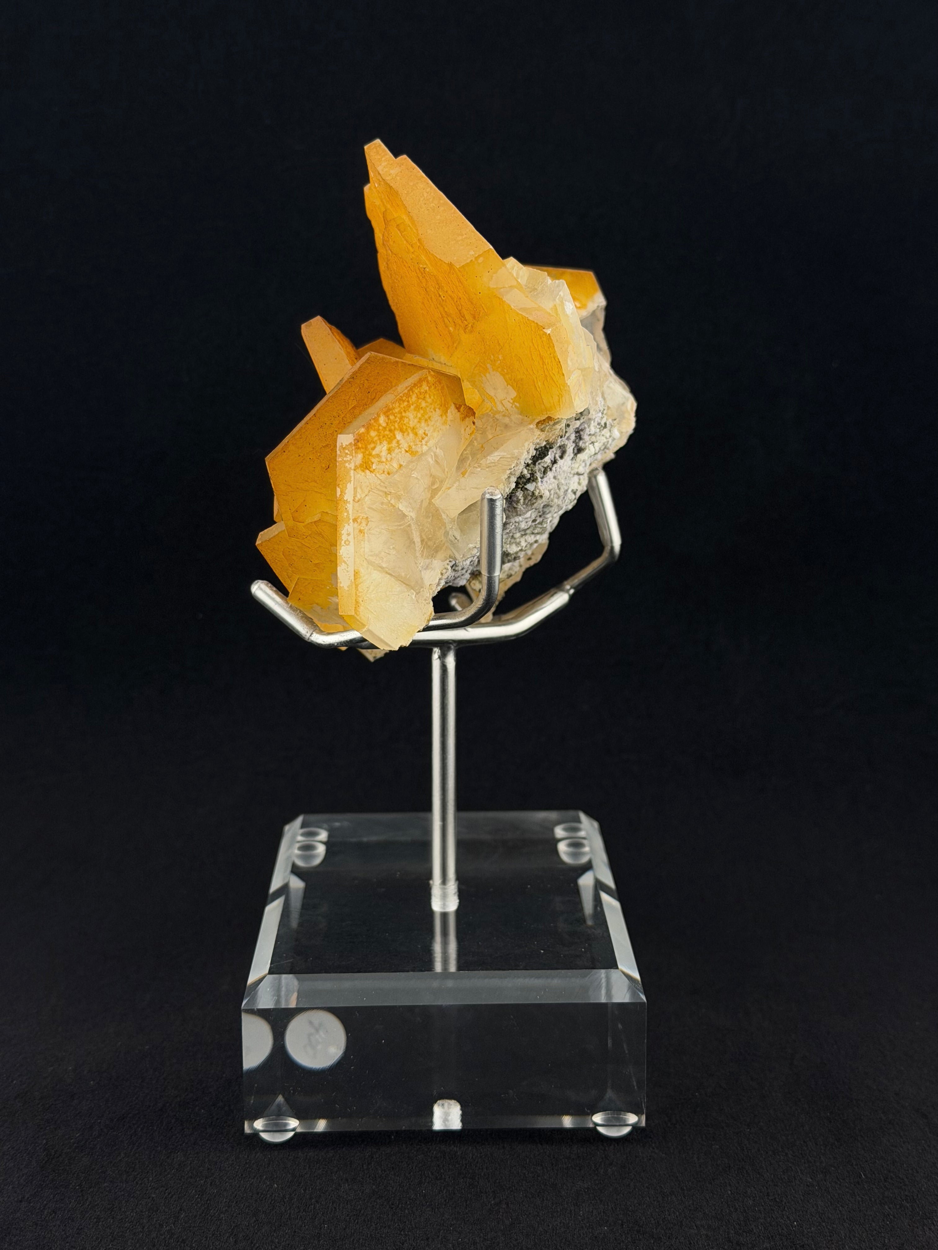 "Potato Chip" Calcite