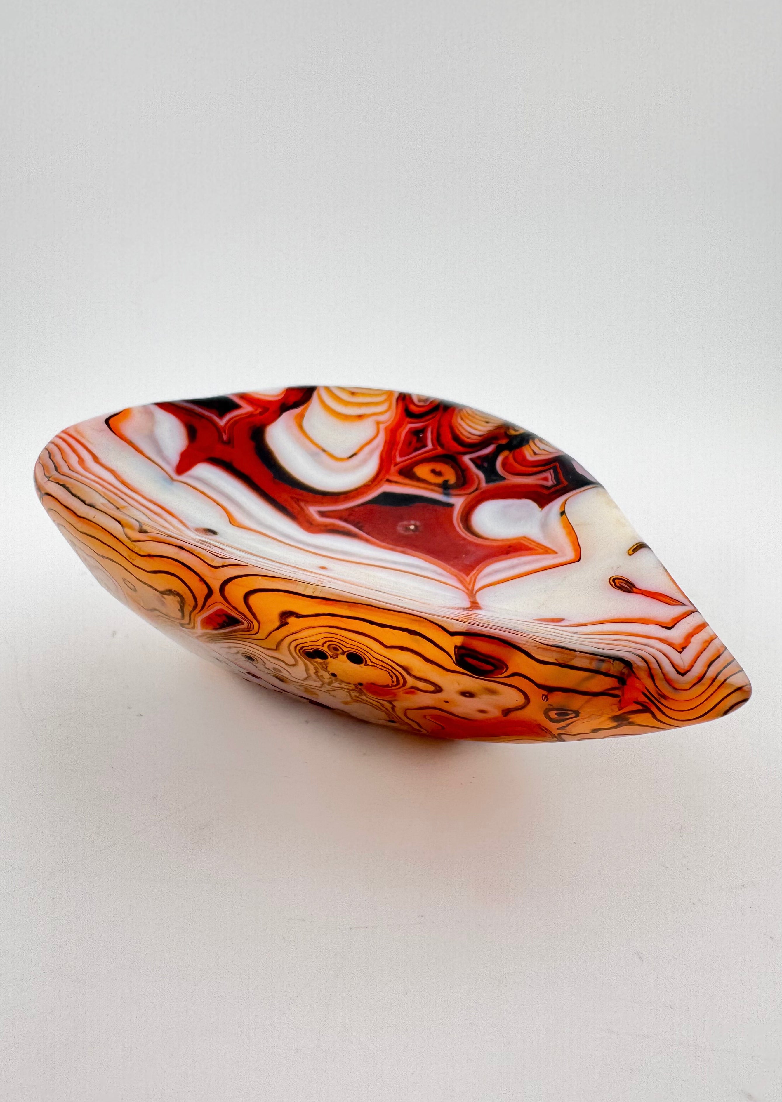 Sardonyx Leaf Bowl