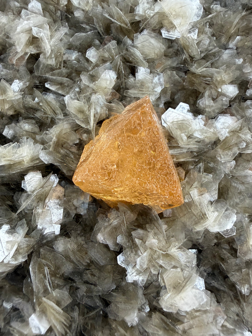 Aquamarine, Scheelite and Muscovite, Sichuan, China
