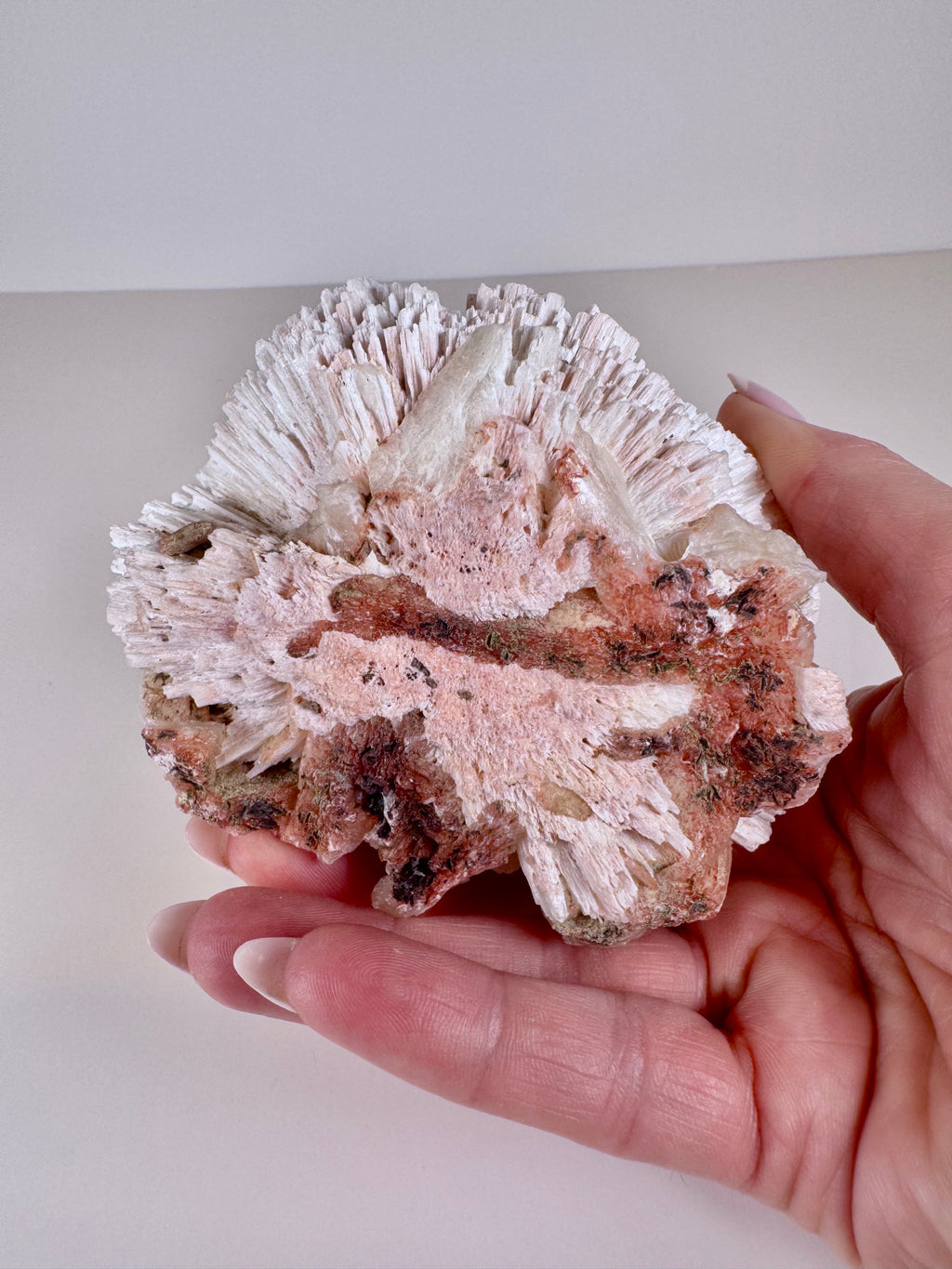 Scolecite and Stilbite