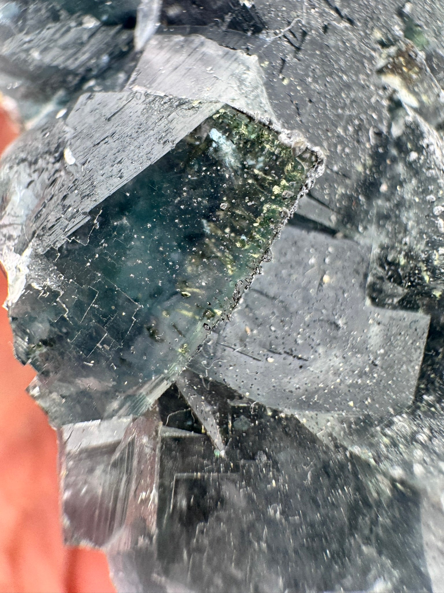 Black Fluorite with Pyrite and Goethite Inclusions from Inner Mongolia