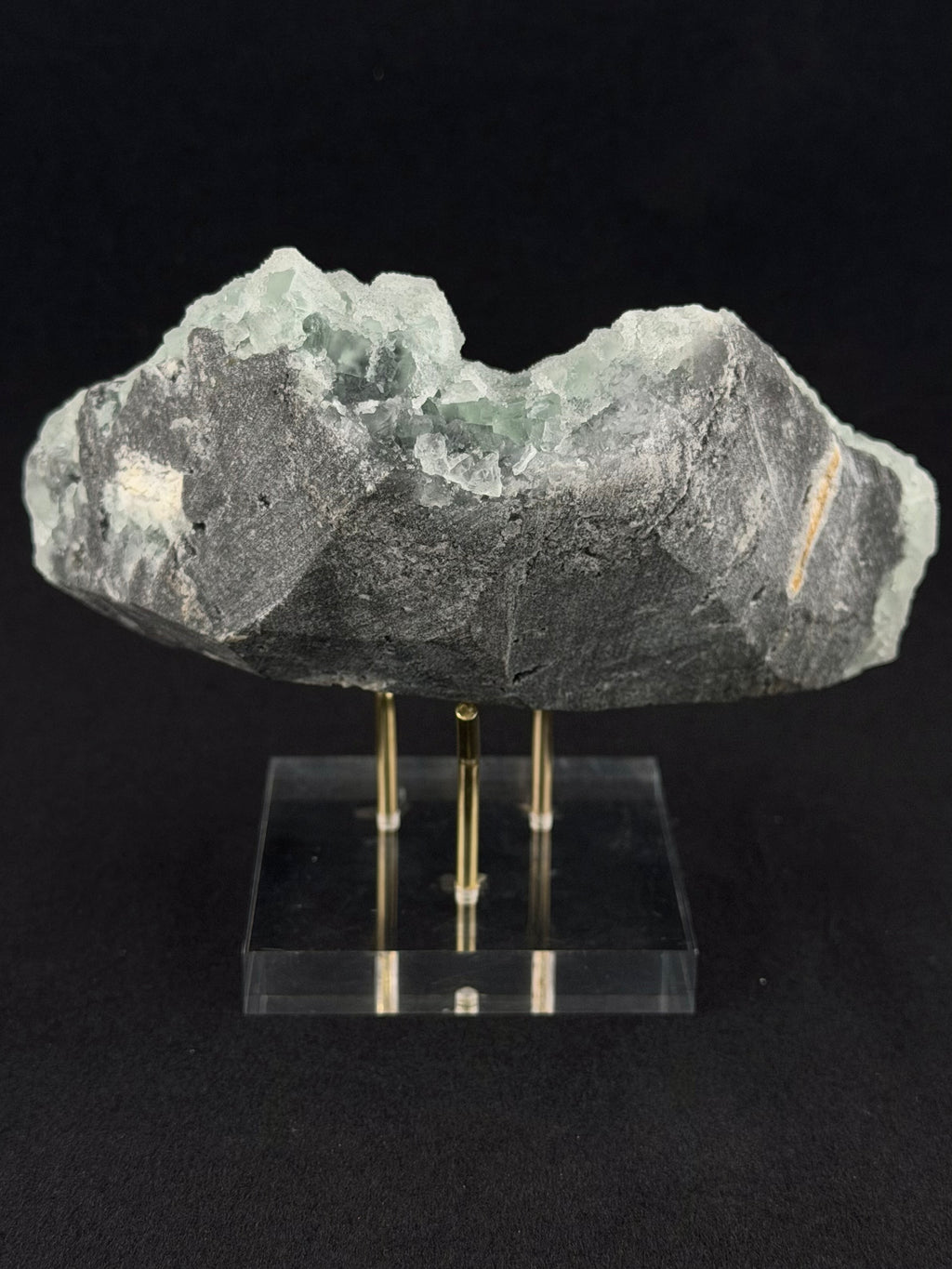 Blue "Sugar" fluorite with druzy quartz, Fujian, China