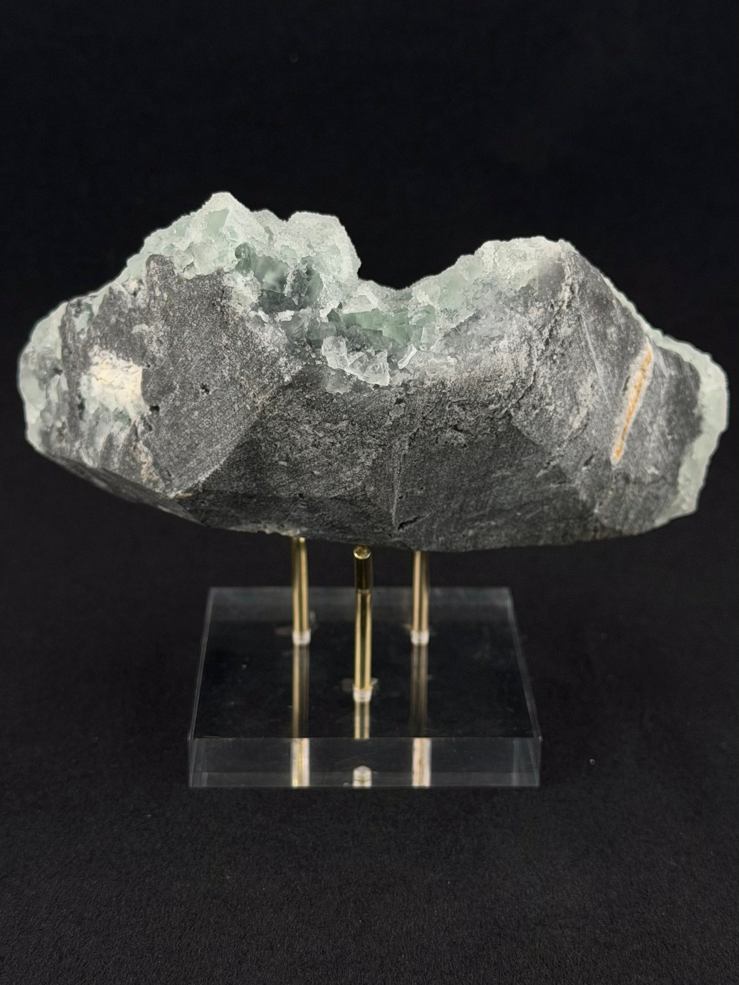 Blue "Sugar" fluorite with druzy quartz, Fujian, China