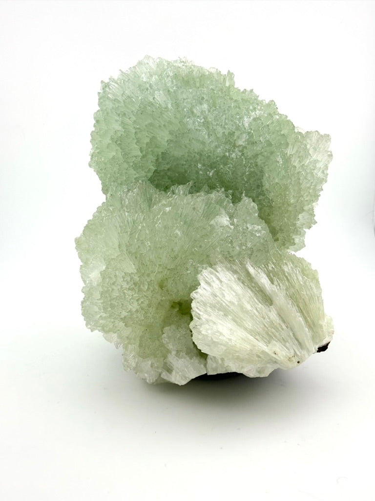 Radiating Green Aragonite