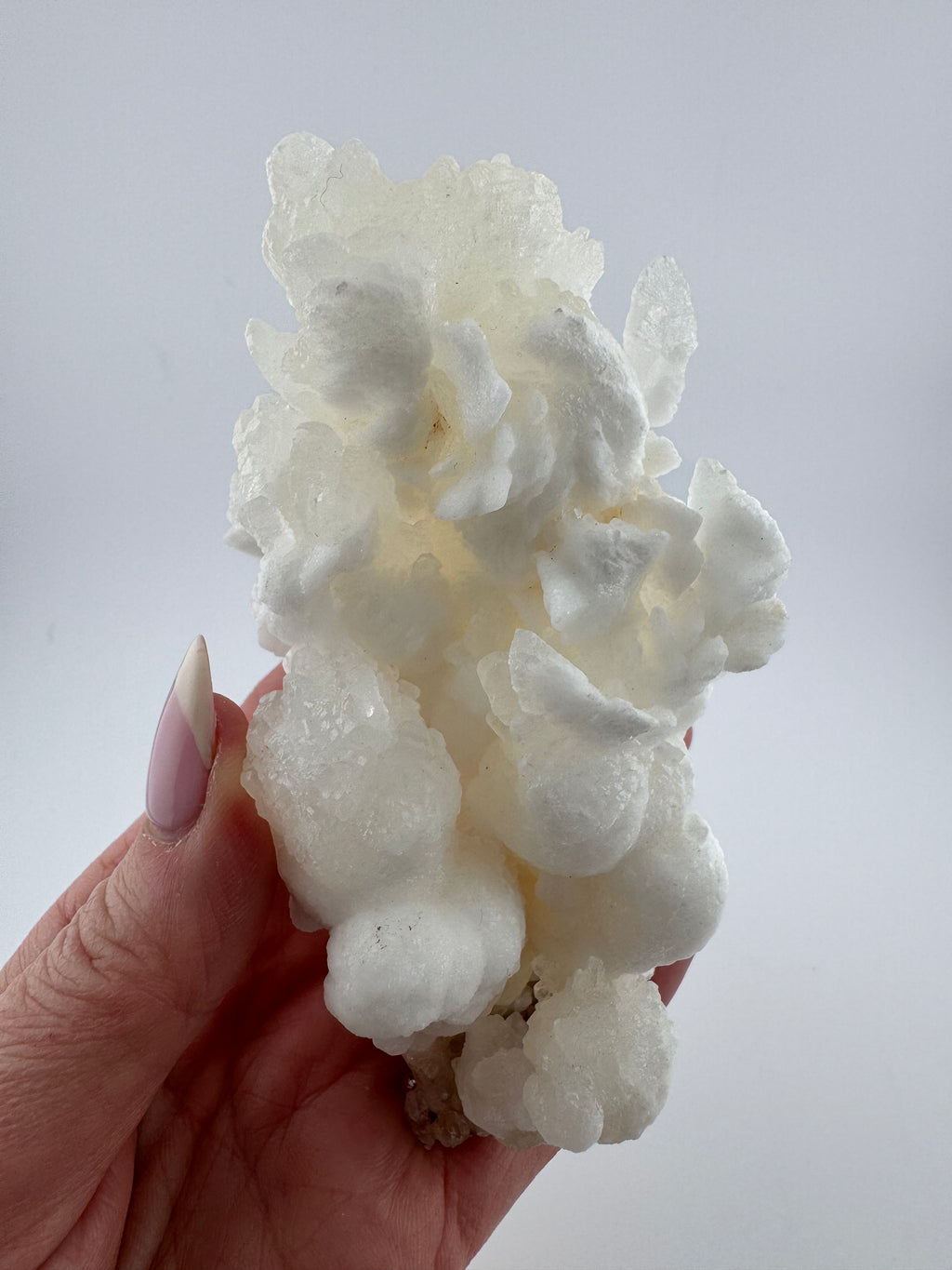 White Hydrozincite Cluster