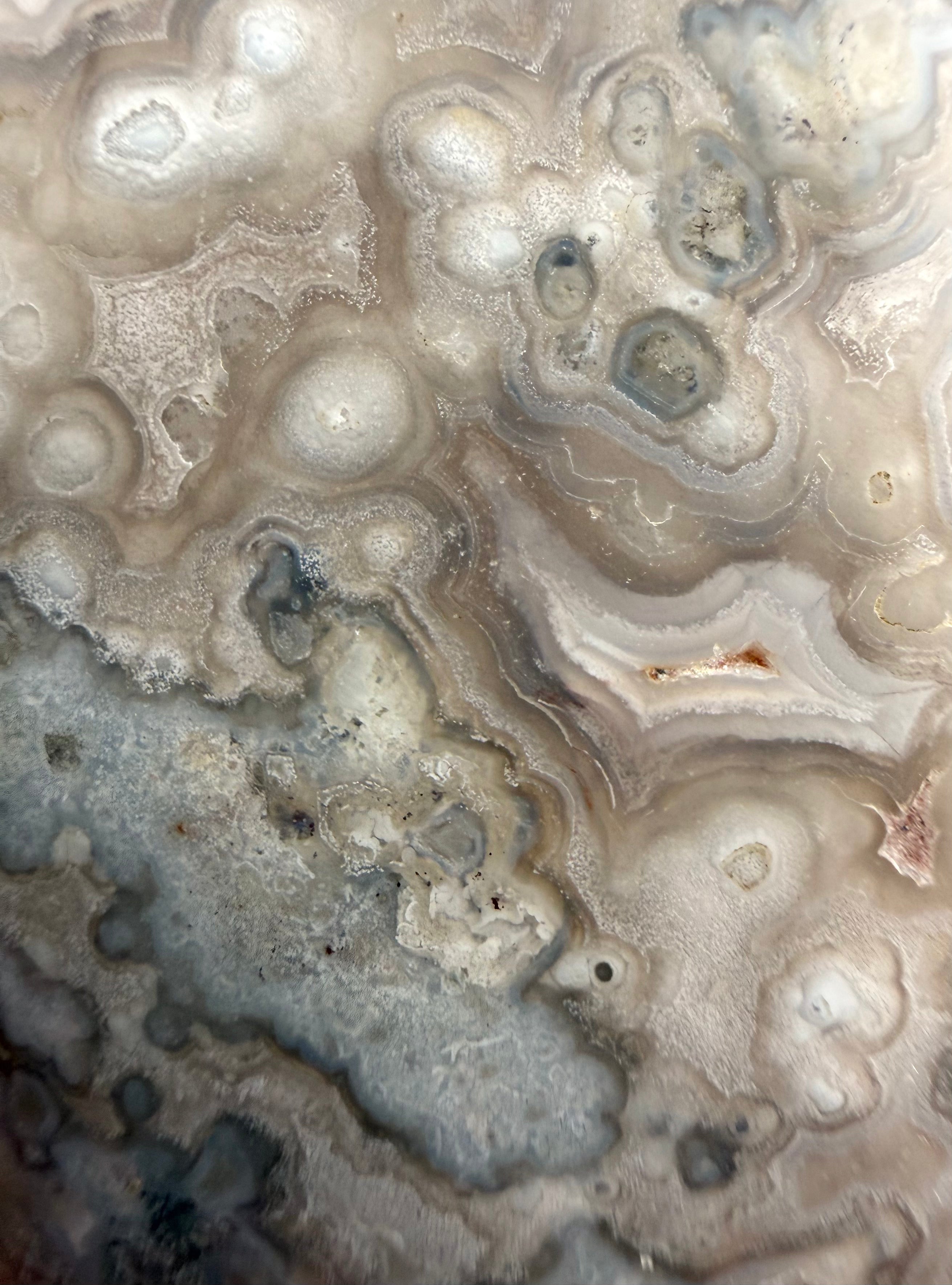 Mexican Lace Agate Palm Stones