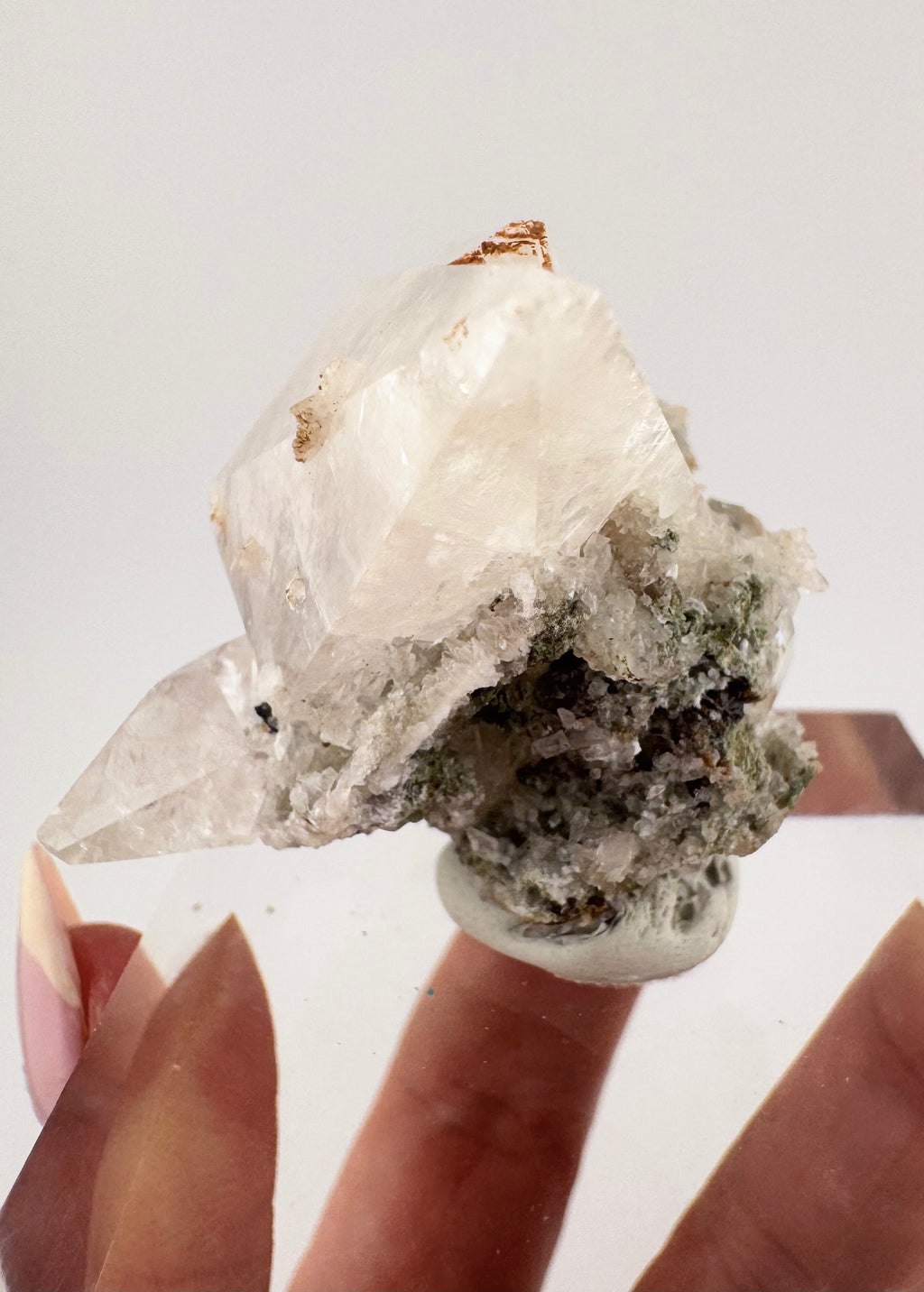 Diamond Calcite with Chlorite