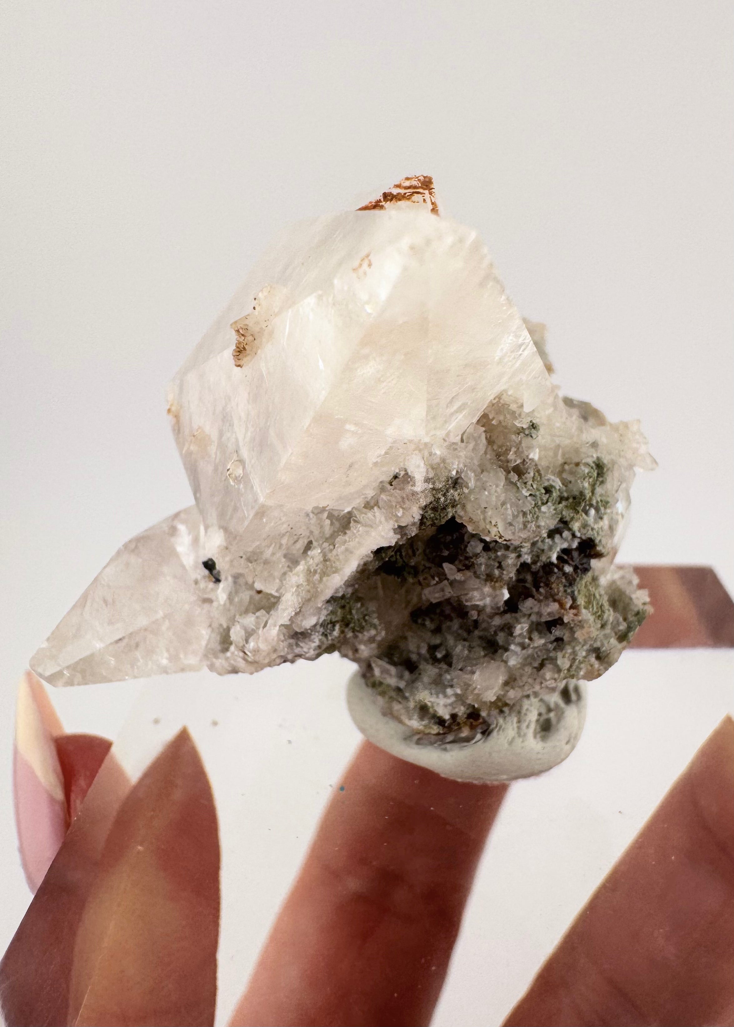 Diamond Calcite with Chlorite