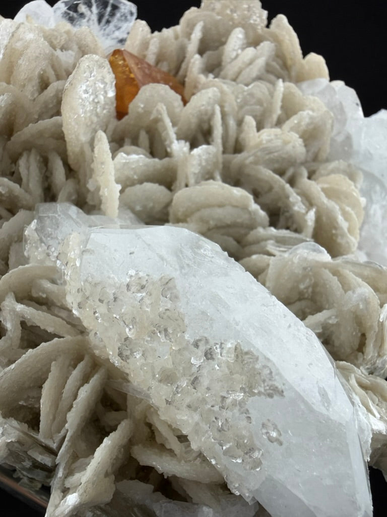 Aquamarine, Scheelite and Muscovite, Sichuan, China