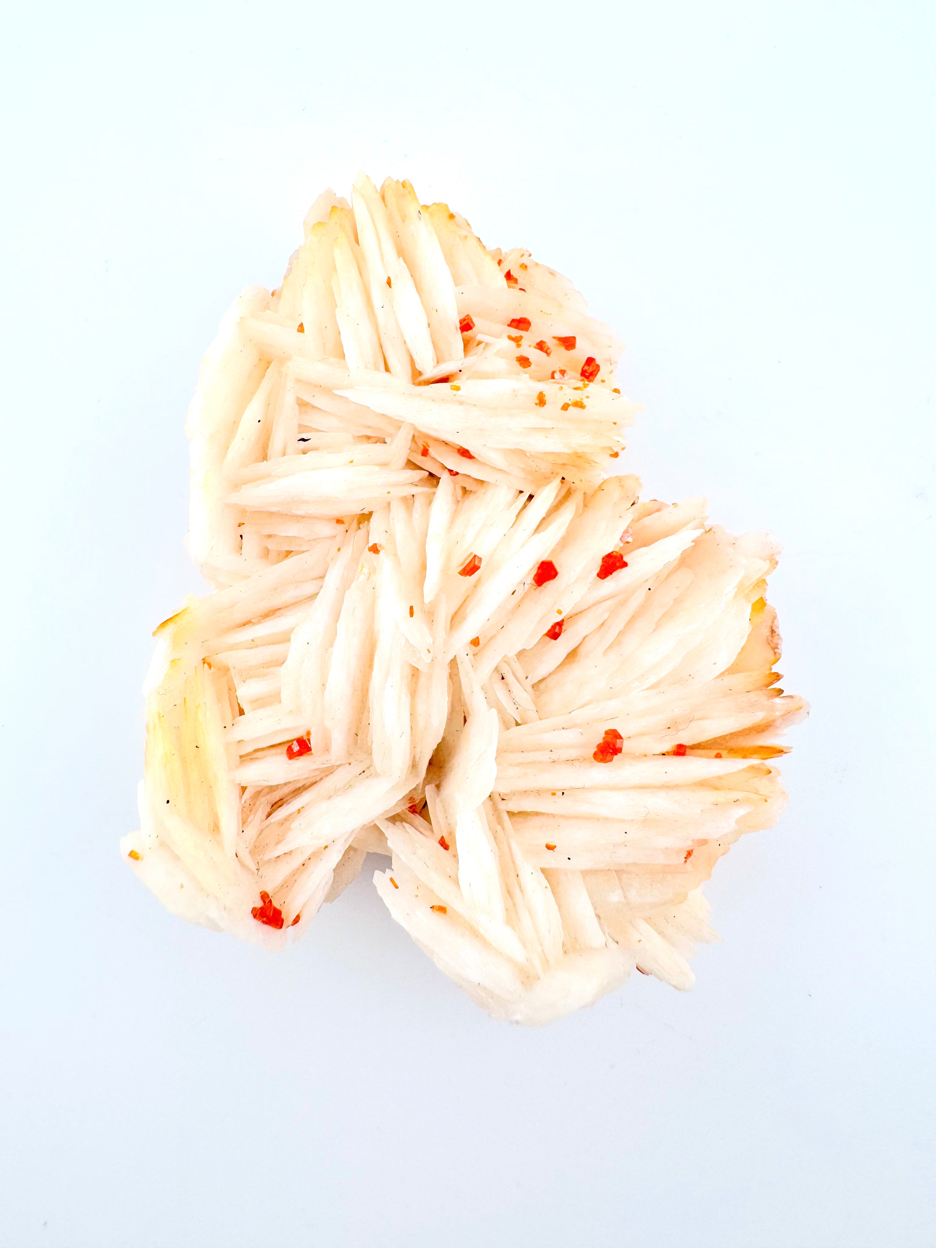 Vanadinite on Calcite