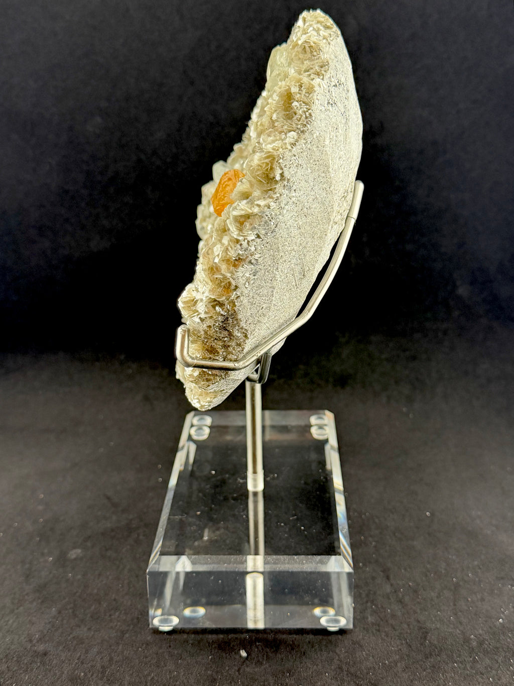 Aquamarine, Scheelite and Muscovite, Sichuan, China