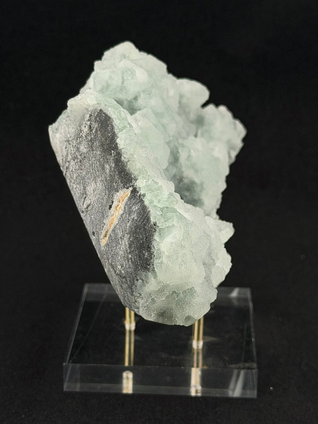 Blue "Sugar" fluorite with druzy quartz, Fujian, China