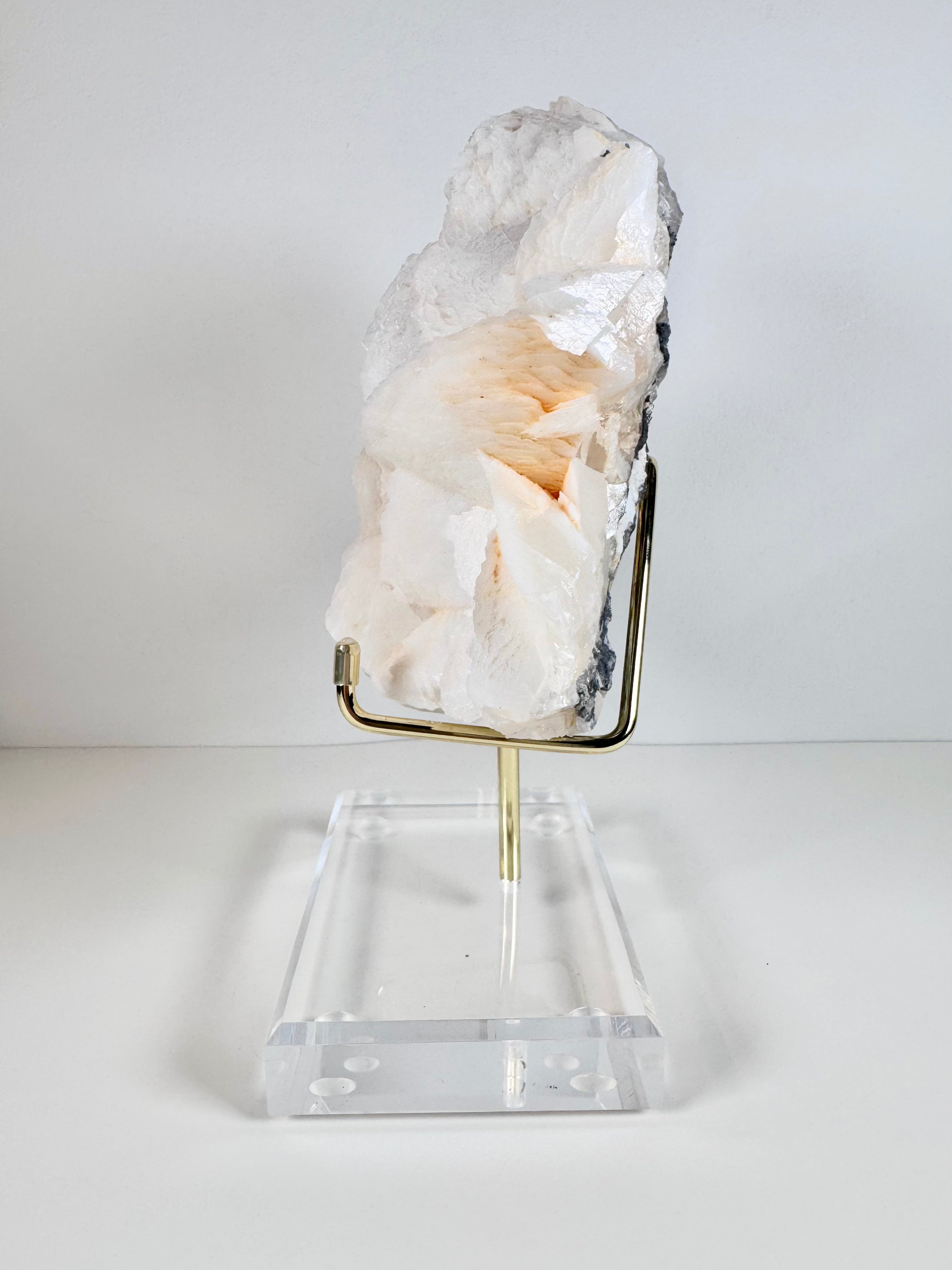 3.5 kg Rose Petal Calcite from Hunan Province