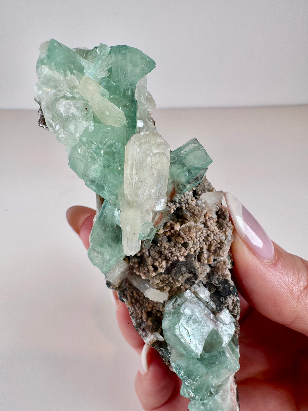 Deep Green Apophyllite, Stilbite and Chalcedony