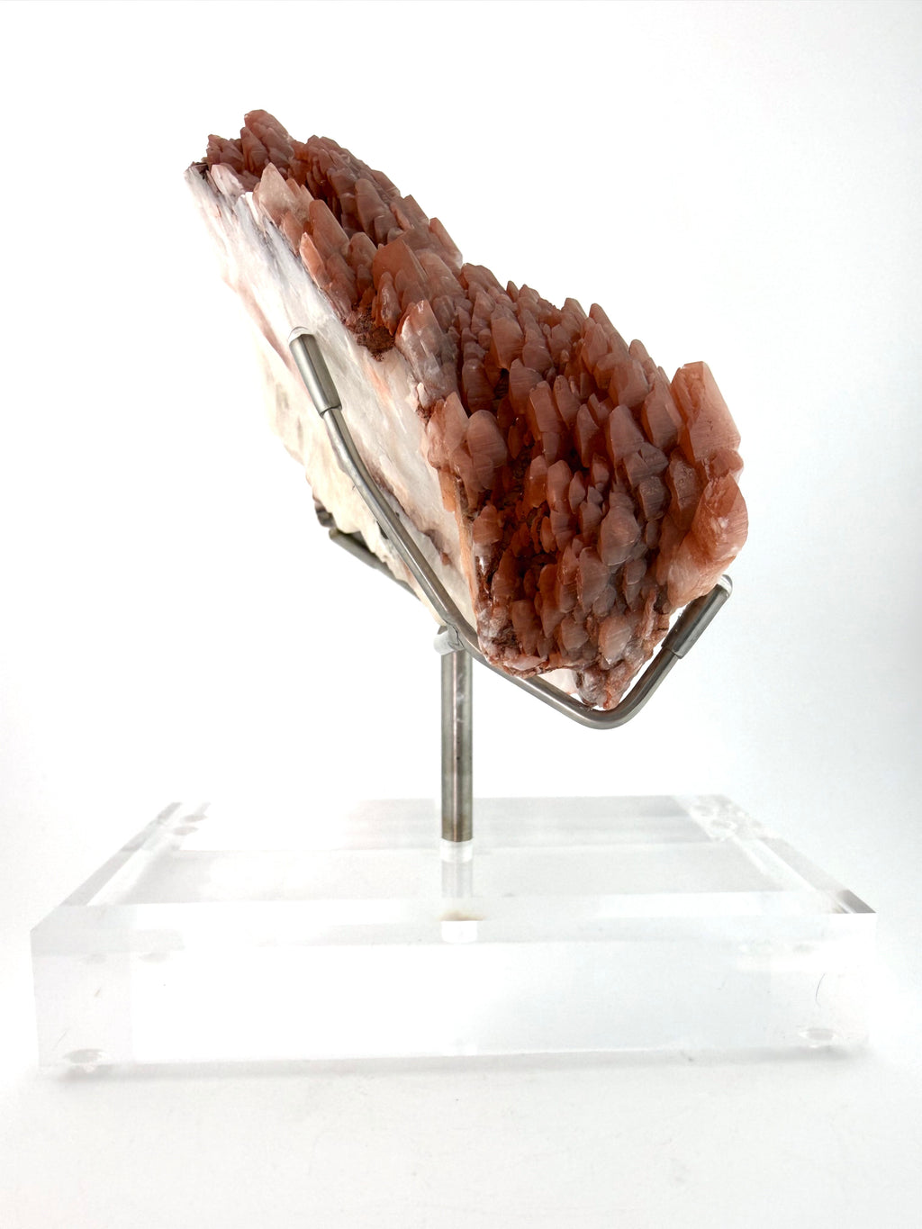 Red “Dragon Scale” Calcite