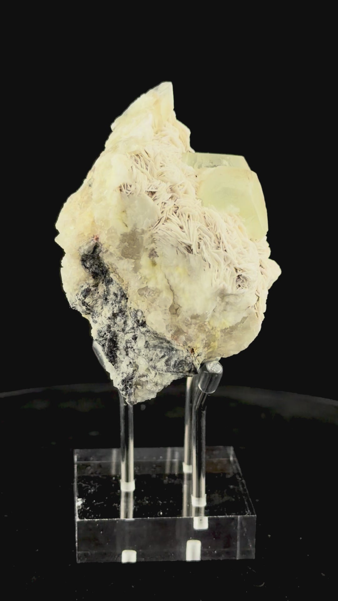 Fluorite on Barite, "Vein Prospect", Rogers Mine, Ontario, Canada