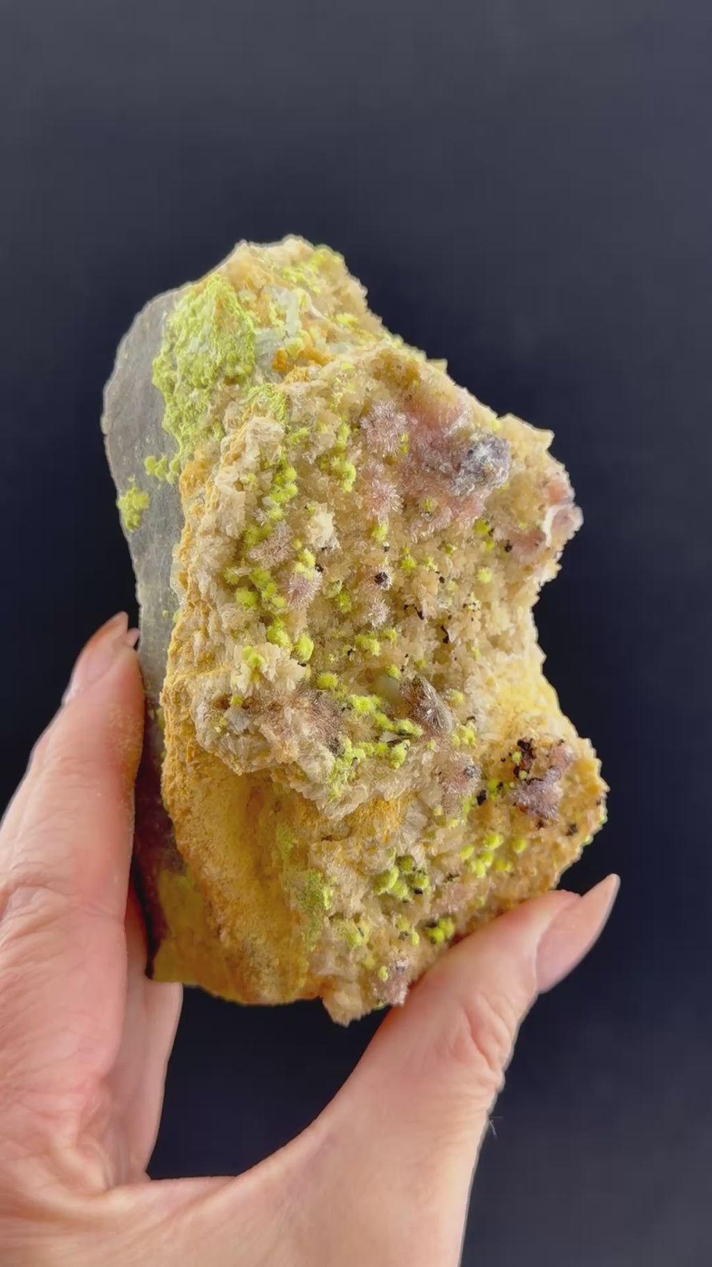Creedite, Carlhintzeite and Calcite, Guizhou, China