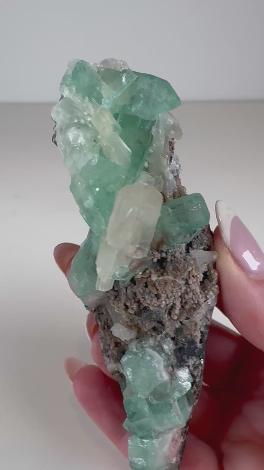 Deep Green Apophyllite, Stilbite and Chalcedony